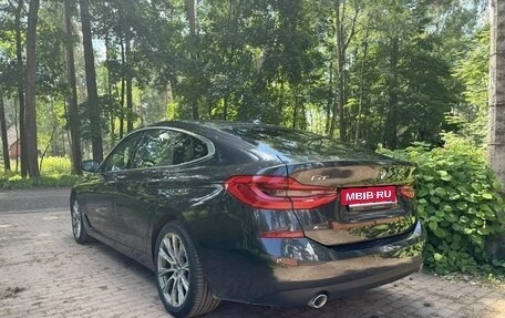 BMW 6 серия, 2018 год, 4 600 000 рублей, 2 фотография