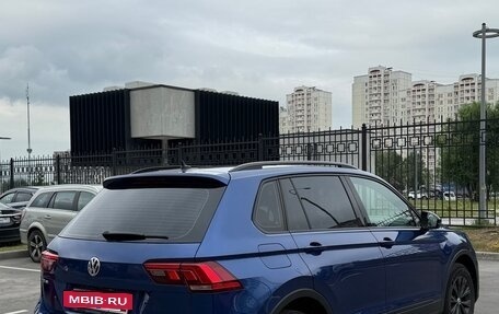 Volkswagen Tiguan II, 2020 год, 2 490 000 рублей, 4 фотография