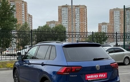 Volkswagen Tiguan II, 2020 год, 2 490 000 рублей, 8 фотография