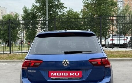 Volkswagen Tiguan II, 2020 год, 2 490 000 рублей, 7 фотография