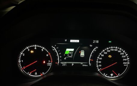Toyota Land Cruiser, 2024 год, 13 700 000 рублей, 9 фотография