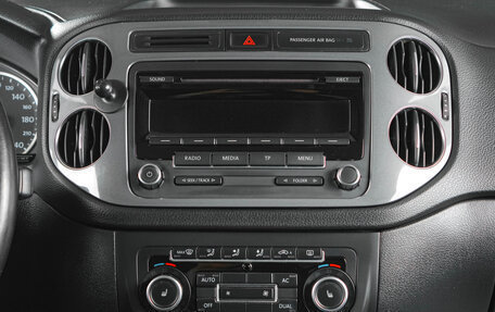 Volkswagen Tiguan I, 2011 год, 1 199 000 рублей, 16 фотография