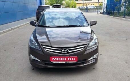 Hyundai Solaris II рестайлинг, 2014 год, 1 030 000 рублей, 1 фотография