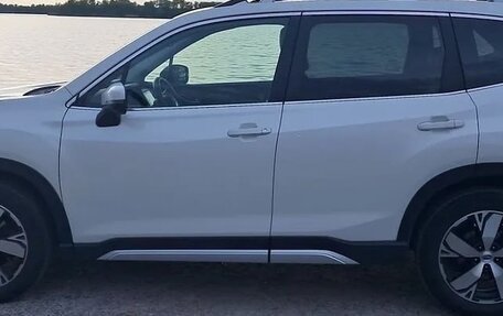 Subaru Forester, 2018 год, 2 740 000 рублей, 3 фотография