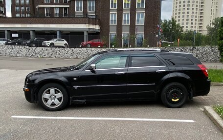 Chrysler 300C II, 2006 год, 1 390 000 рублей, 8 фотография