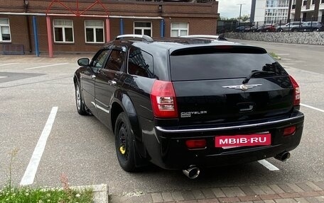 Chrysler 300C II, 2006 год, 1 390 000 рублей, 6 фотография