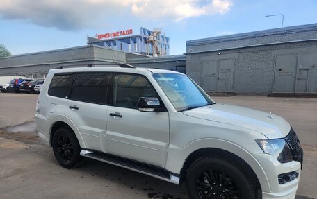 Mitsubishi Pajero IV, 2019 год, 4 100 000 рублей, 2 фотография