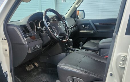 Mitsubishi Pajero IV, 2019 год, 4 100 000 рублей, 7 фотография