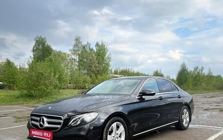 Mercedes-Benz E-Класс, 2016 год, 3 100 000 рублей, 7 фотография