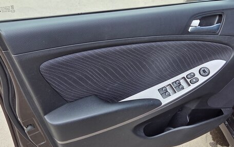 Hyundai Solaris II рестайлинг, 2014 год, 1 030 000 рублей, 13 фотография