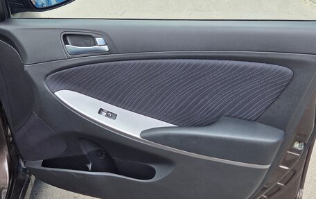 Hyundai Solaris II рестайлинг, 2014 год, 1 030 000 рублей, 9 фотография