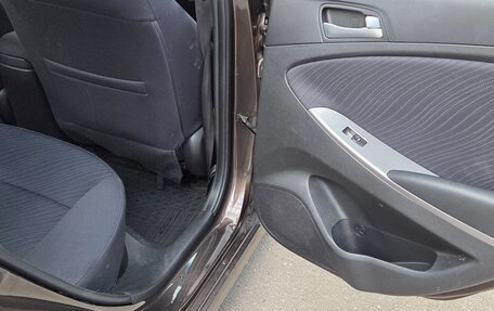 Hyundai Solaris II рестайлинг, 2014 год, 1 030 000 рублей, 10 фотография