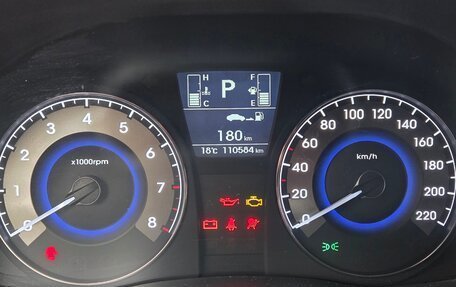 Hyundai Solaris II рестайлинг, 2014 год, 1 030 000 рублей, 15 фотография