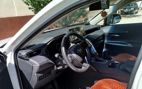 Toyota Harrier, 2023 год, 4 550 000 рублей, 17 фотография