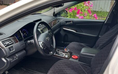 Toyota Camry, 2016 год, 1 700 000 рублей, 3 фотография