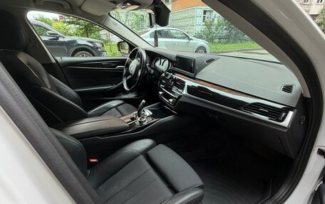 BMW 5 серия, 2017 год, 2 900 000 рублей, 17 фотография