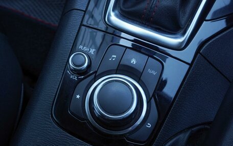 Mazda Axela, 2014 год, 1 080 000 рублей, 19 фотография