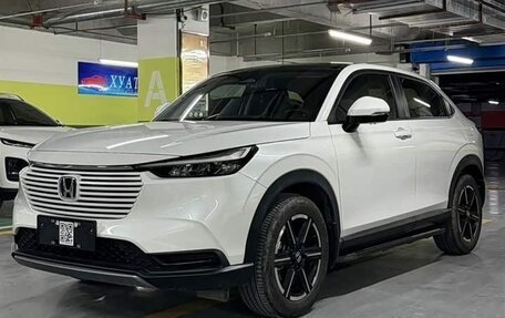 Honda Vezel, 2023 год, 1 969 000 рублей, 3 фотография