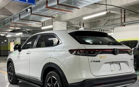 Honda Vezel, 2023 год, 1 969 000 рублей, 4 фотография