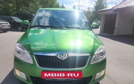 Skoda Fabia II, 2011 год, 710 000 рублей, 3 фотография