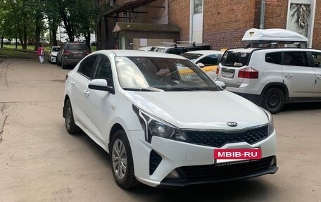 KIA Rio IV, 2020 год, 1 089 000 рублей, 2 фотография
