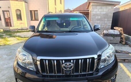 Toyota Land Cruiser Prado 150 рестайлинг 2, 2011 год, 2 800 000 рублей, 4 фотография