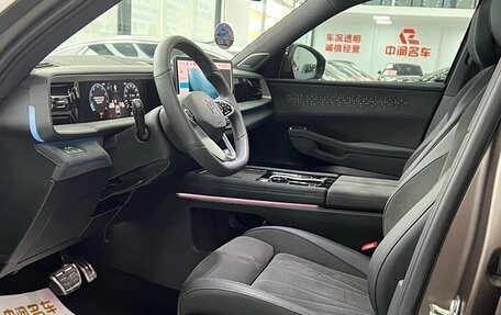 Volkswagen Teramont, 2025 год, 5 700 000 рублей, 18 фотография
