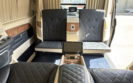 Mercedes-Benz V-Класс, 2019 год, 5 700 000 рублей, 11 фотография