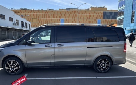 Mercedes-Benz V-Класс, 2019 год, 5 700 000 рублей, 4 фотография
