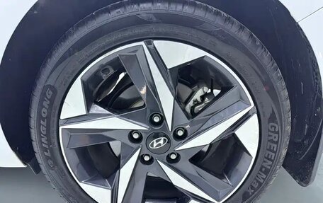 Hyundai Elantra, 2022 год, 1 720 000 рублей, 19 фотография