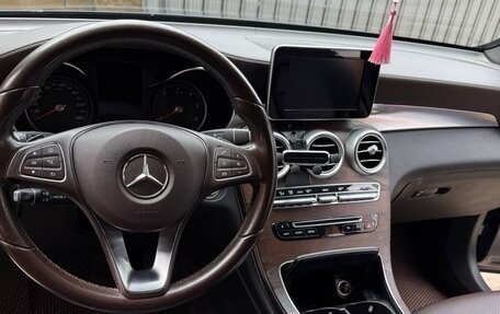 Mercedes-Benz GLC, 2016 год, 2 700 000 рублей, 9 фотография