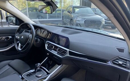 BMW 3 серия, 2020 год, 3 499 000 рублей, 21 фотография