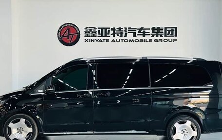 Mercedes-Benz V-Класс, 2024 год, 9 050 000 рублей, 3 фотография