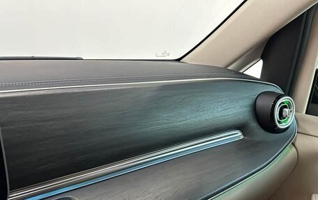 Mercedes-Benz V-Класс, 2024 год, 9 050 000 рублей, 11 фотография