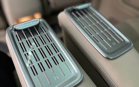 Mercedes-Benz V-Класс, 2024 год, 9 050 000 рублей, 19 фотография