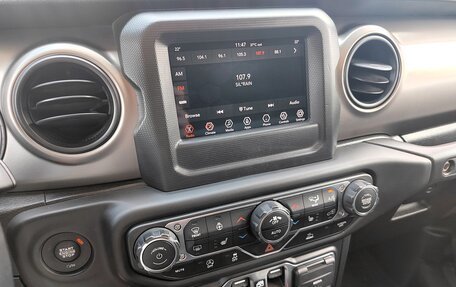 Jeep Gladiator, 2019 год, 5 500 000 рублей, 12 фотография