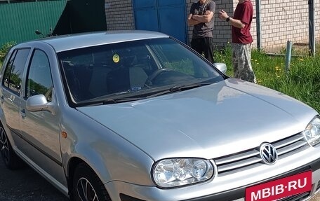 Volkswagen Golf IV, 2000 год, 245 000 рублей, 1 фотография