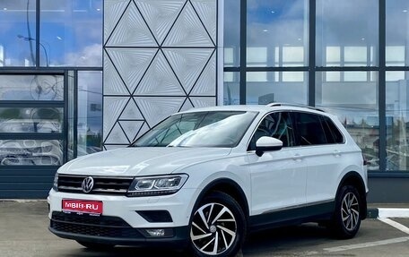 Volkswagen Tiguan II, 2018 год, 2 199 000 рублей, 1 фотография
