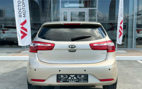 KIA Rio III рестайлинг, 2013 год, 890 000 рублей, 7 фотография