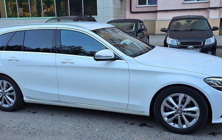 Mercedes-Benz C-Класс, 2018 год, 1 800 000 рублей, 4 фотография