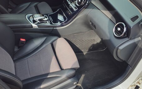 Mercedes-Benz C-Класс, 2018 год, 1 800 000 рублей, 13 фотография