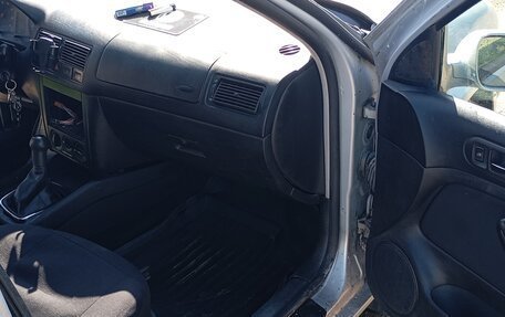 Volkswagen Golf IV, 2000 год, 245 000 рублей, 4 фотография