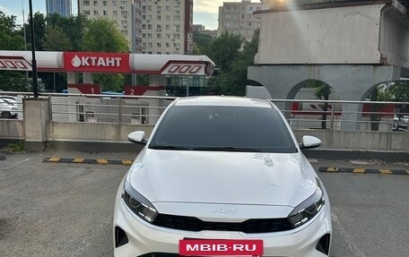 KIA K3, 2021 год, 1 800 000 рублей, 2 фотография
