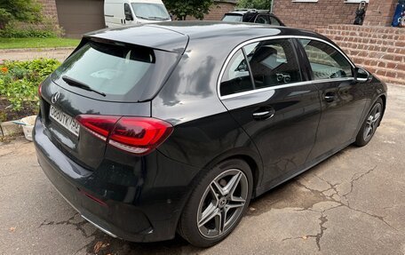 Mercedes-Benz A-Класс, 2018 год, 1 950 000 рублей, 5 фотография