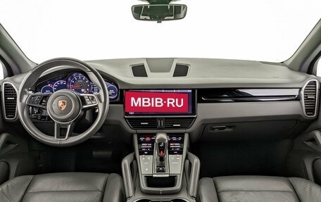 Porsche Cayenne III, 2019 год, 5 600 000 рублей, 14 фотография