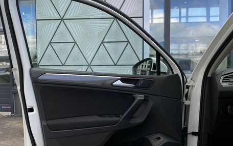 Volkswagen Tiguan II, 2018 год, 2 199 000 рублей, 9 фотография