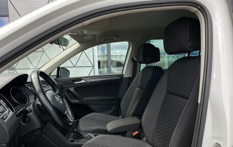Volkswagen Tiguan II, 2018 год, 2 199 000 рублей, 11 фотография