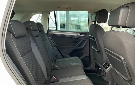 Volkswagen Tiguan II, 2018 год, 2 199 000 рублей, 12 фотография