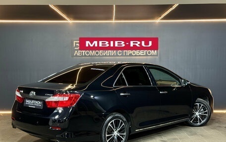 Toyota Camry, 2013 год, 1 750 000 рублей, 6 фотография