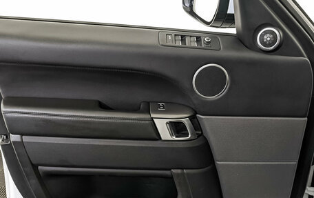 Land Rover Range Rover Sport II, 2016 год, 3 950 000 рублей, 19 фотография